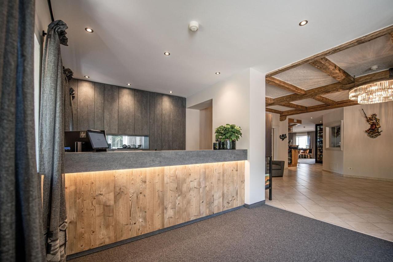 Hotel Walter Schenna Luaran gambar